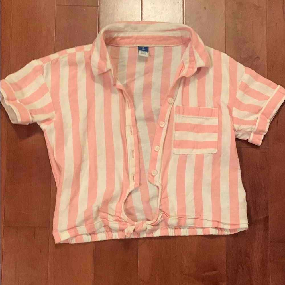 Old Navy Pink and White Button Down Shirt